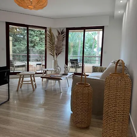 Апартаменты Isola Bella - Piscine, Terrasse, Calme, A 15 Min De La *